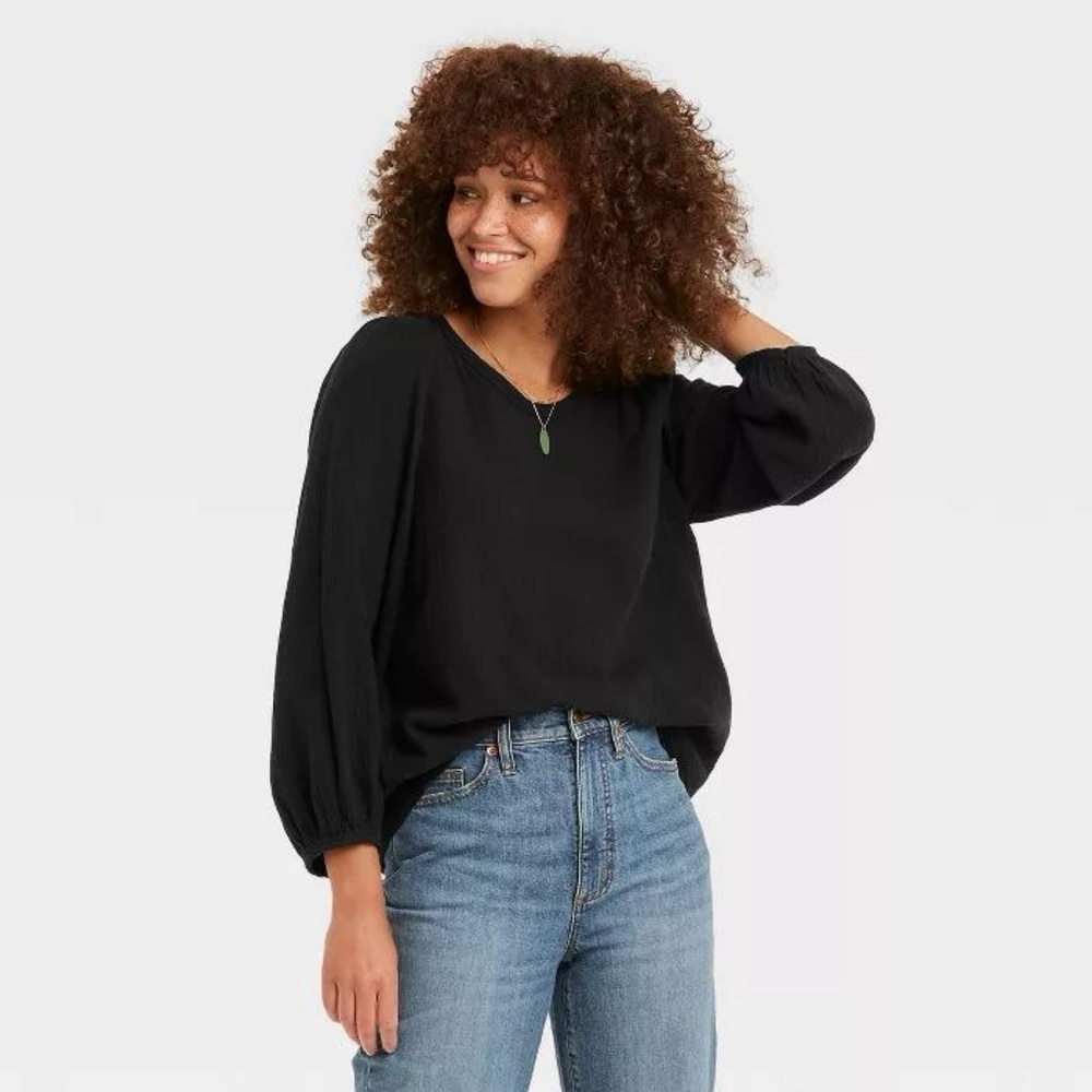 Women's Balloon 3/4 Sleeve Gauze Blouse Black.